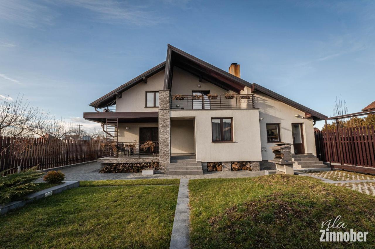 Vila Zinnober Braşov Buitenkant foto