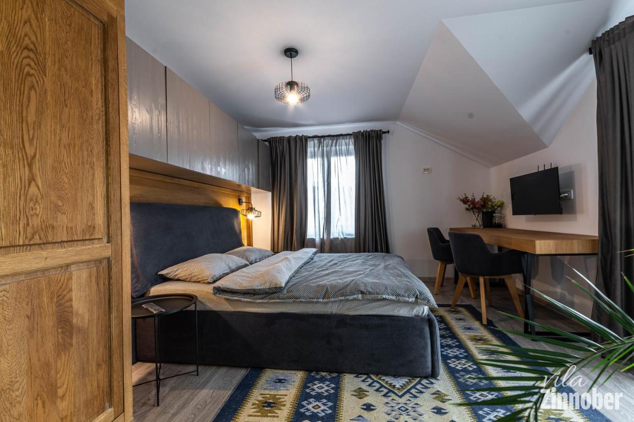 Vila Zinnober Braşov Buitenkant foto